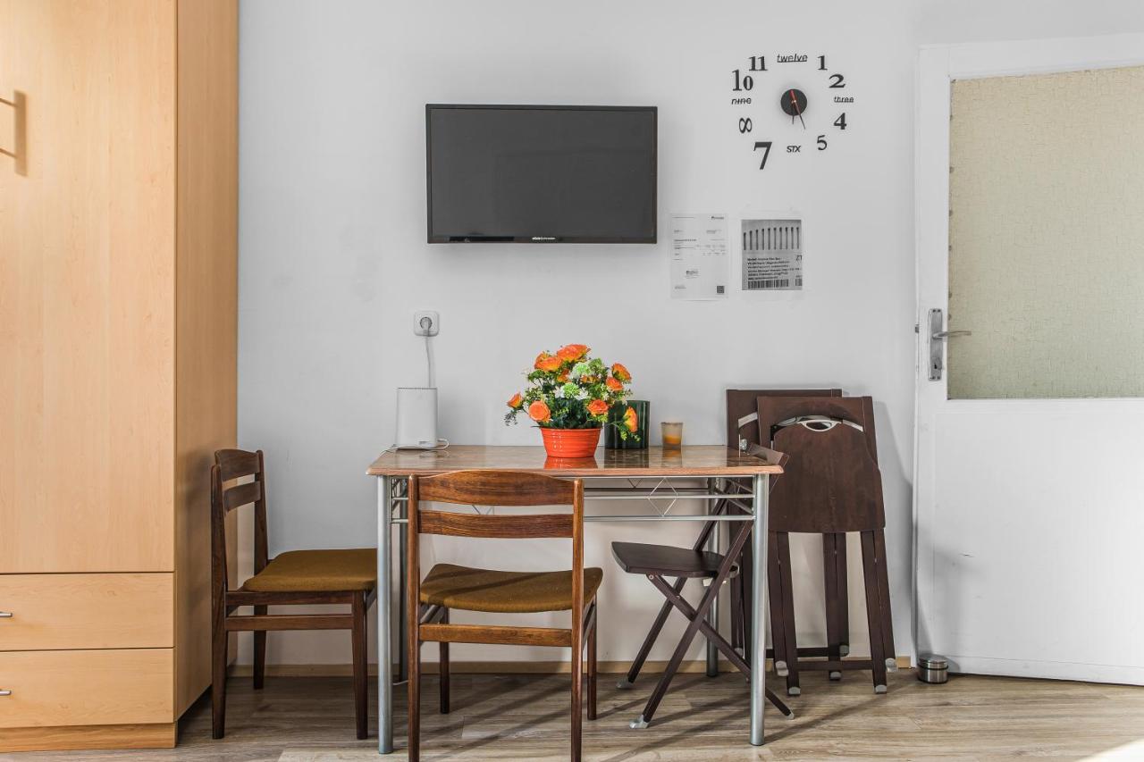 Cozy 1Br Apt. Near Millenium Tower & Danube River Lejlighed Wien Eksteriør billede